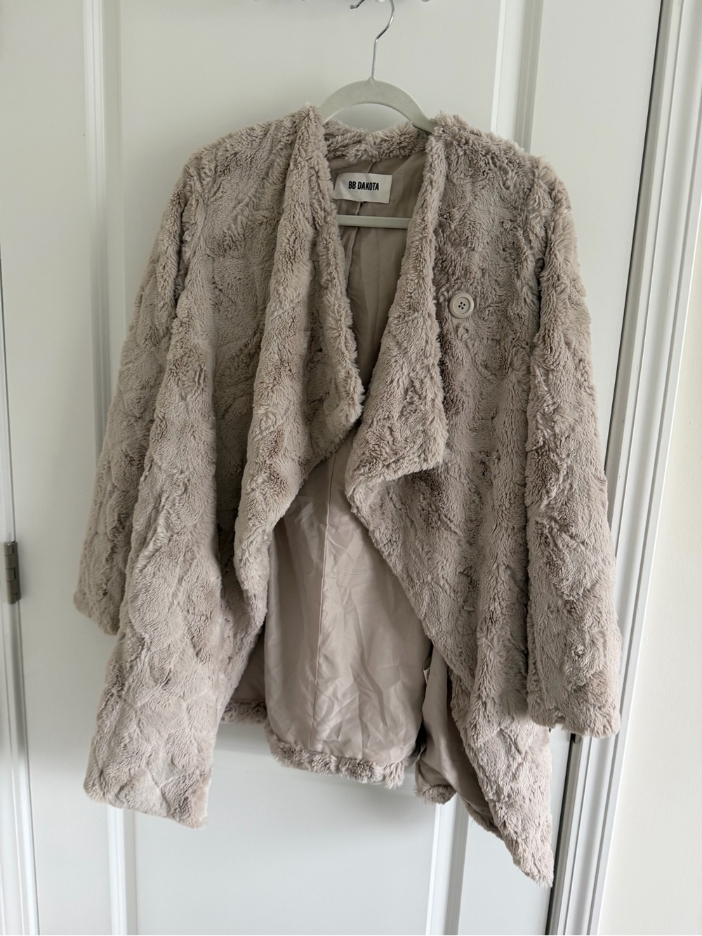 BB Dakota Plush Faux Fur Coat in Taupe